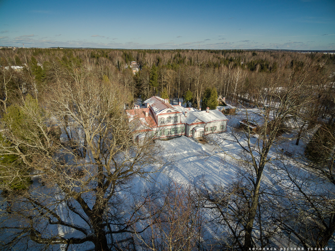 усадьба Абрамцево с квадрокоптера, дрона