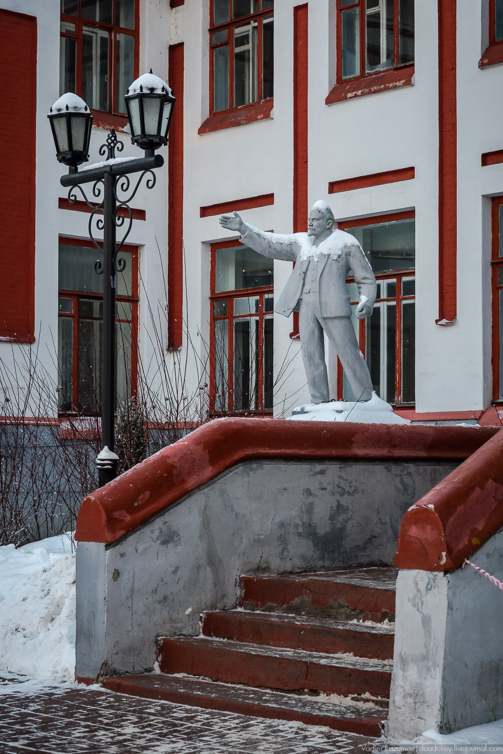 Больничный комплекс, казарма и театр в Орехово-Зуево