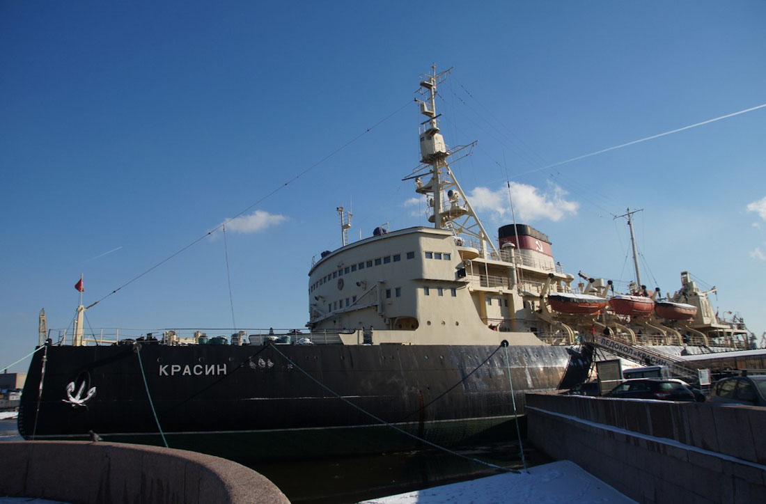 Дайджест по аудиогидам izi.TRAVEL #8. Лучшие гиды по военным музеям