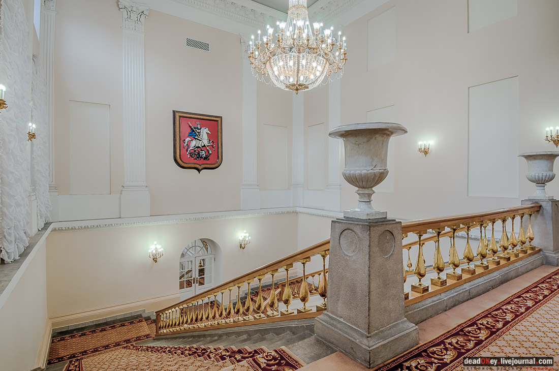 Здание Московской Мэрии, ул. Тверская д.13, архитектор М.В. Казаков