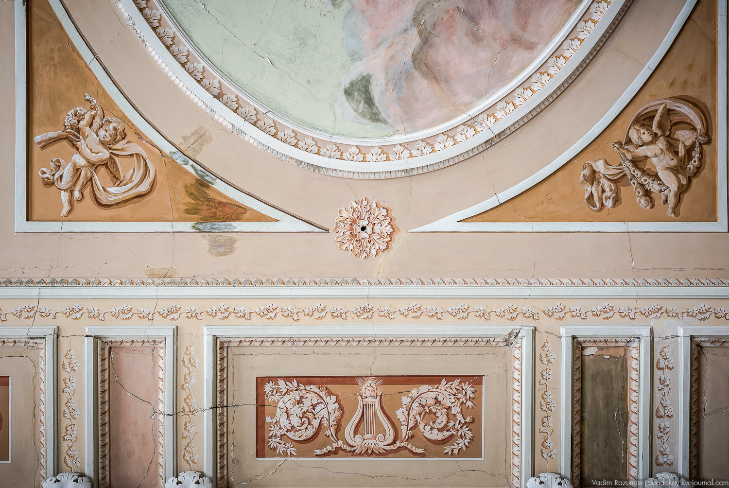 Усадьба Знаменское-Садки, интерьеры главного дома, Москва