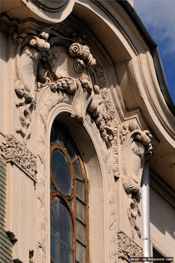 Доходный дом Н. И. Силуанова. 1904, архитектор П.А.Заруцкий, Рождественский бульвар, 17