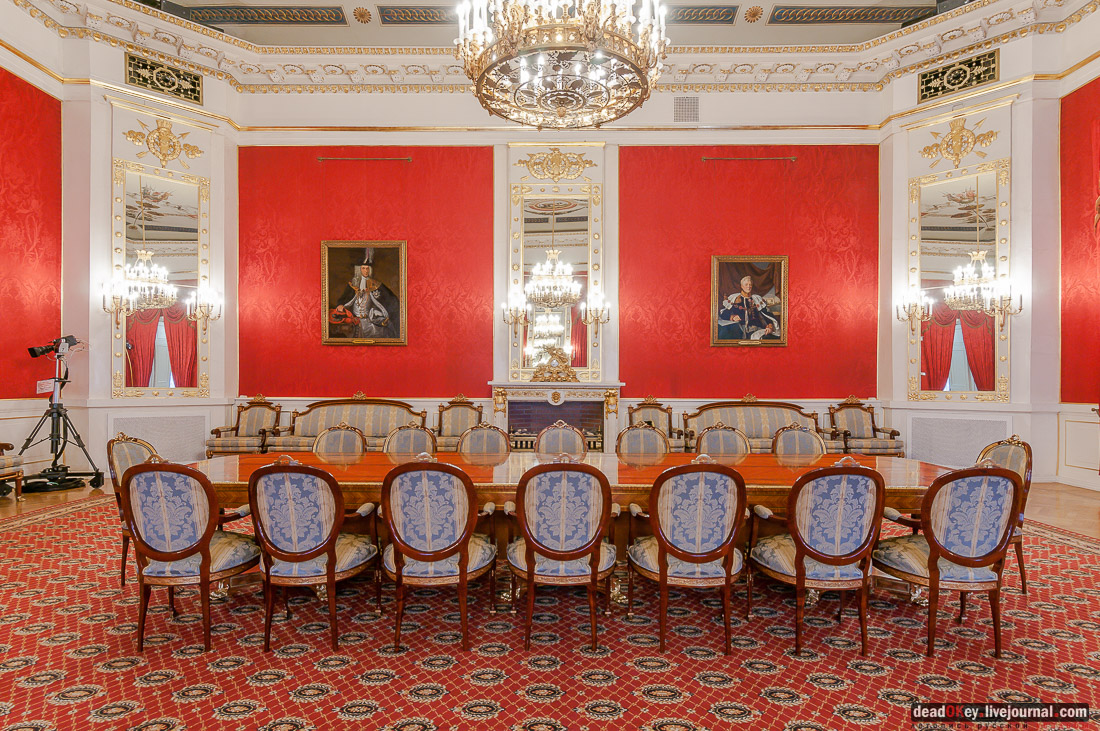 Здание Московской Мэрии, ул. Тверская д.13, архитектор М.В. Казаков