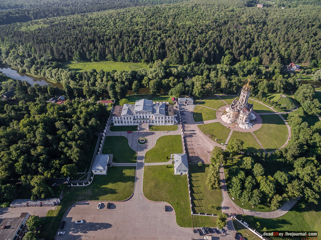 усадьба Дубровицы, Знаменская церковь с квадрокоптера