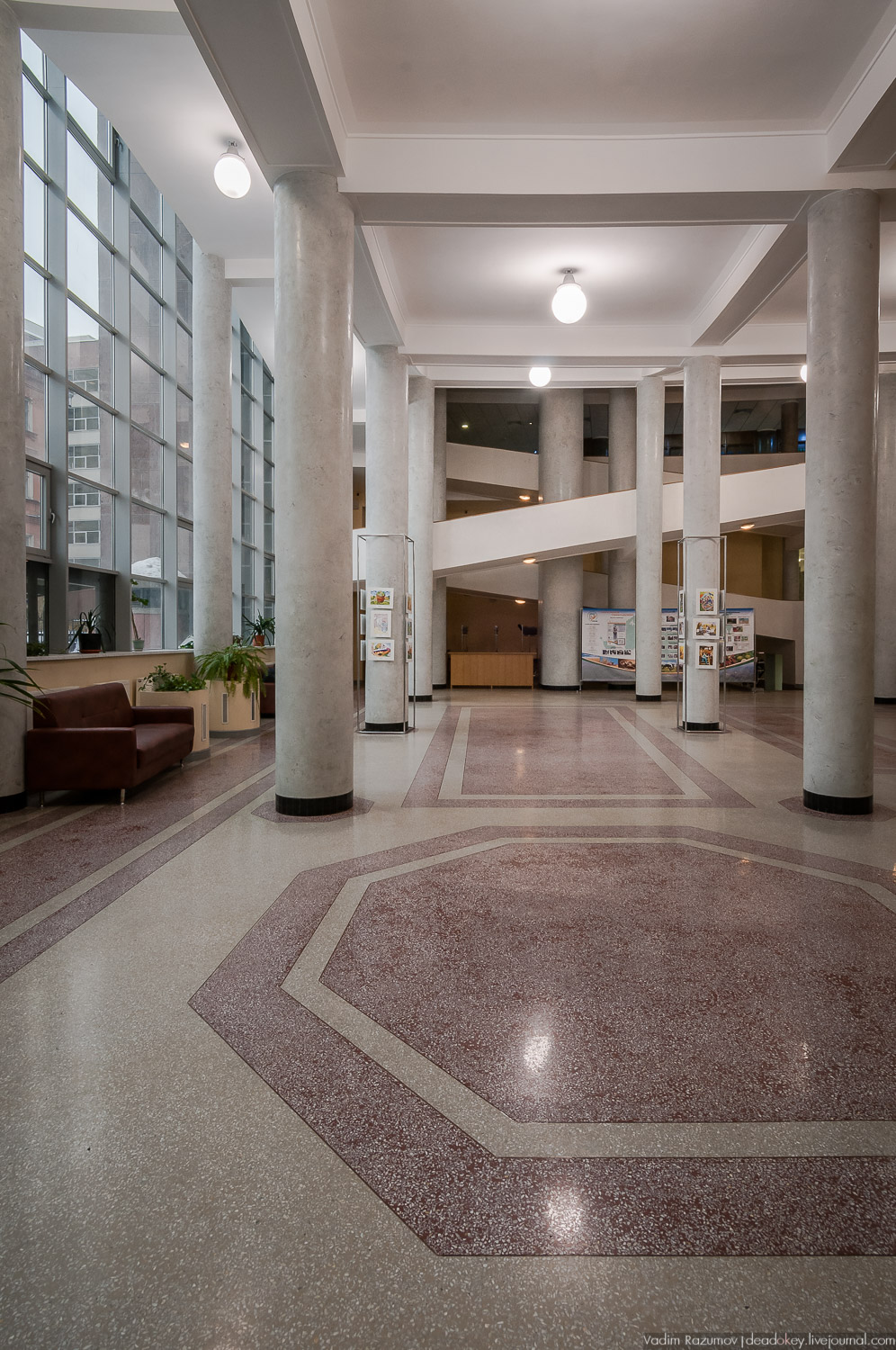 Здание Центросоюза, Ле Корбюзье, Росстат