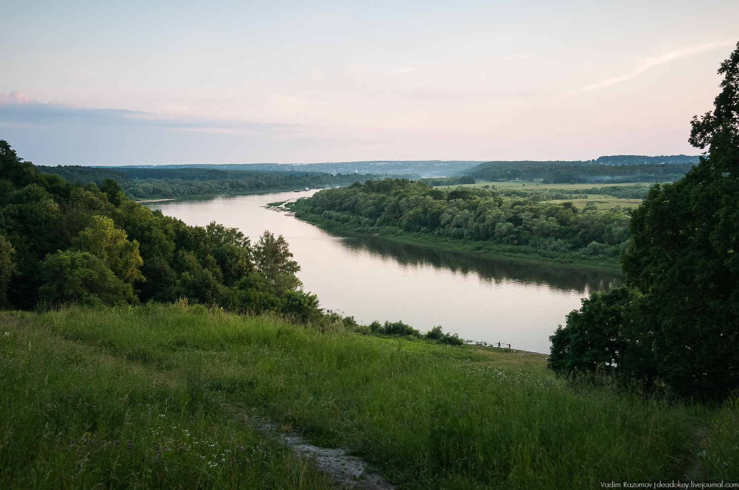 Бехово церковь Троицы Живоначальной, усадьба Поленово