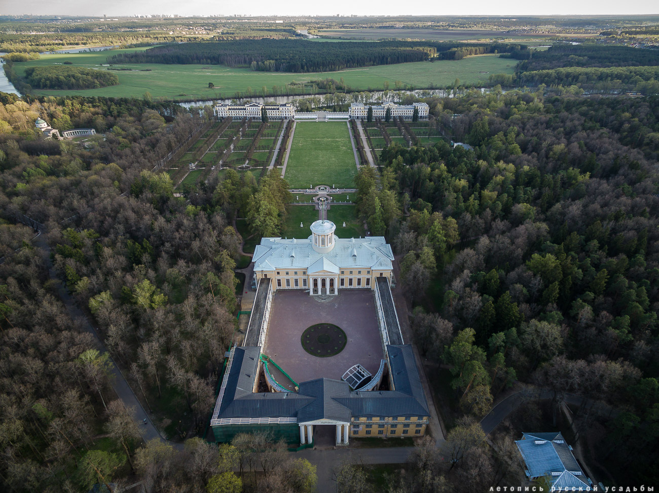 усадьба Архангельское с квадрокоптера (аэросъемка с дрона)