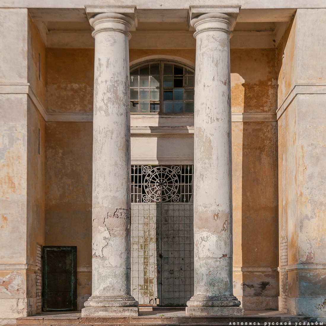 Интерьеры Борисоглебского собора в Торжке, Тверская область, арх. Н.А. Львов, Екатерина II, Борисоглебский монастырь