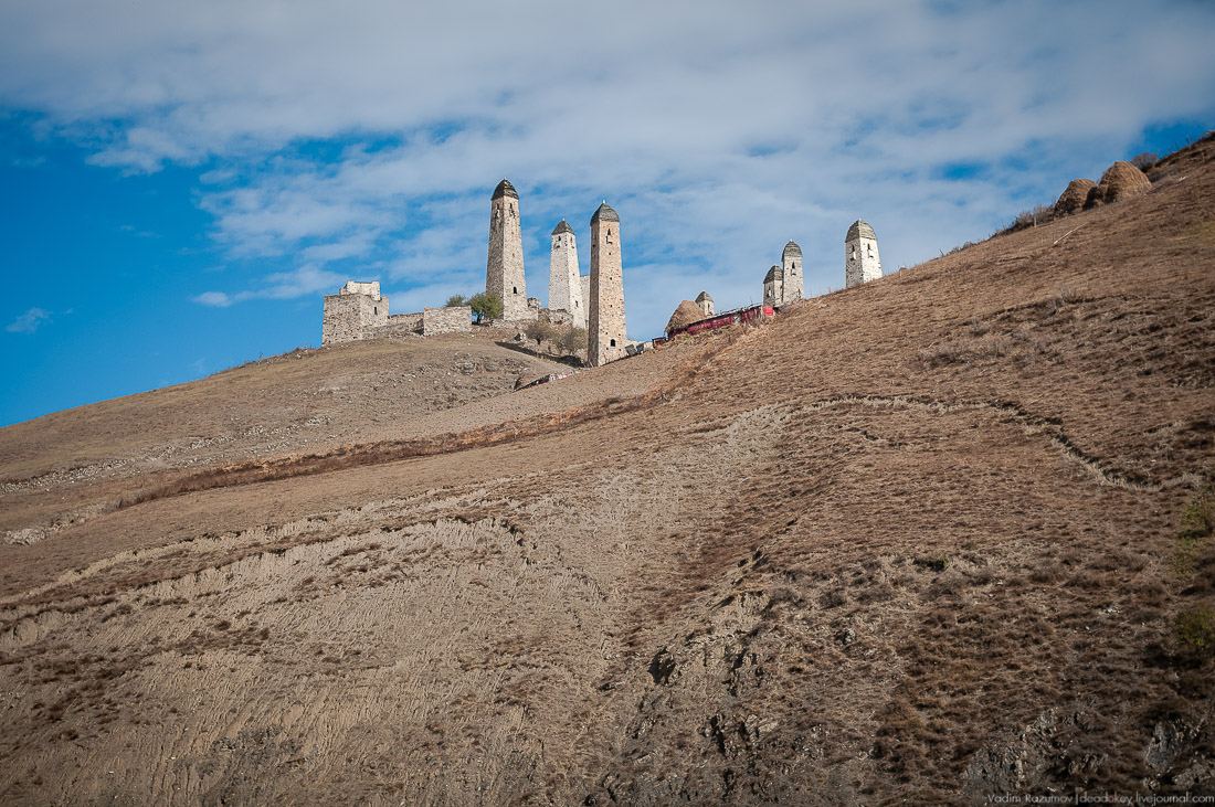 Башенный комплекс ЭРЗИ, Ингушетия, Джейрахское ущелье.