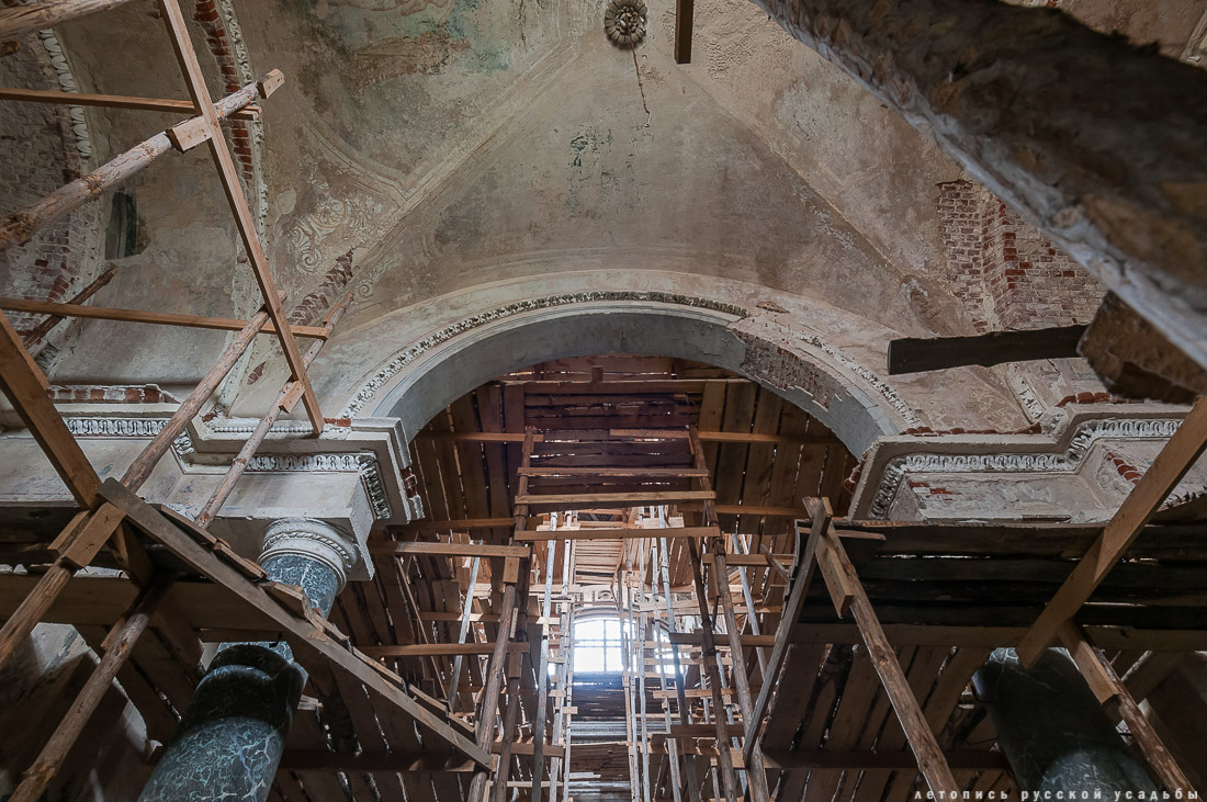 Интерьеры Борисоглебского собора в Торжке, Тверская область, арх. Н.А. Львов, Екатерина II, Борисоглебский монастырь