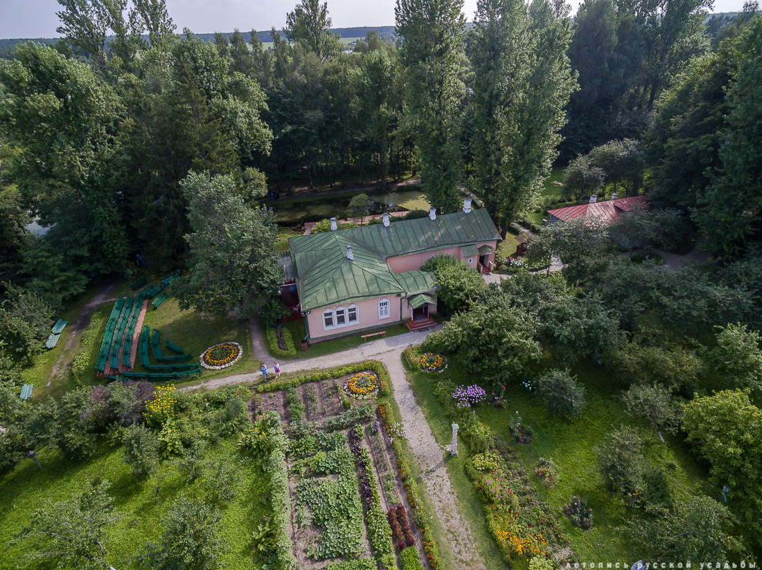 усадьба Мелихово с квадрокоптера