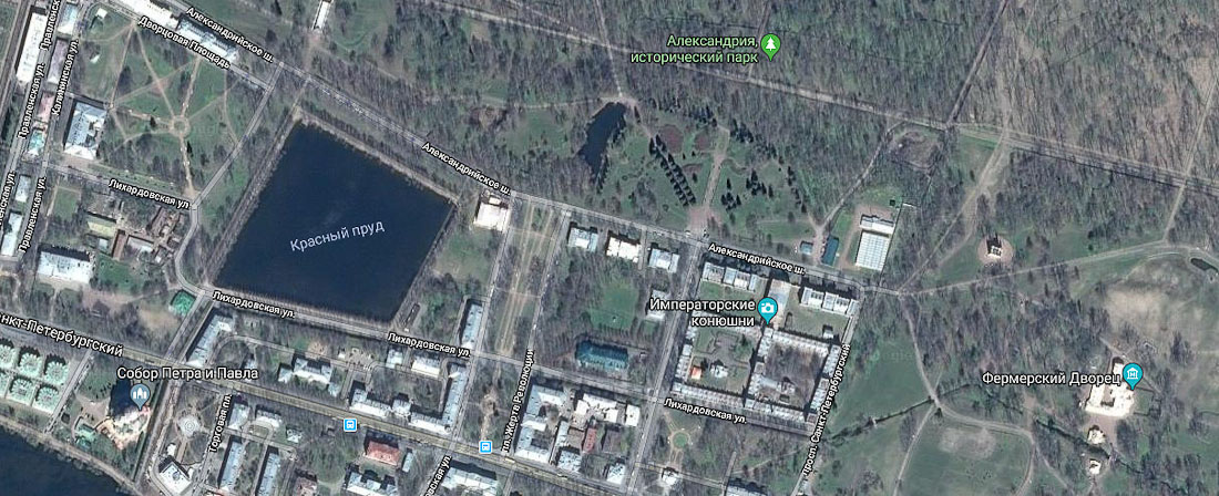 Петергофские конюшни