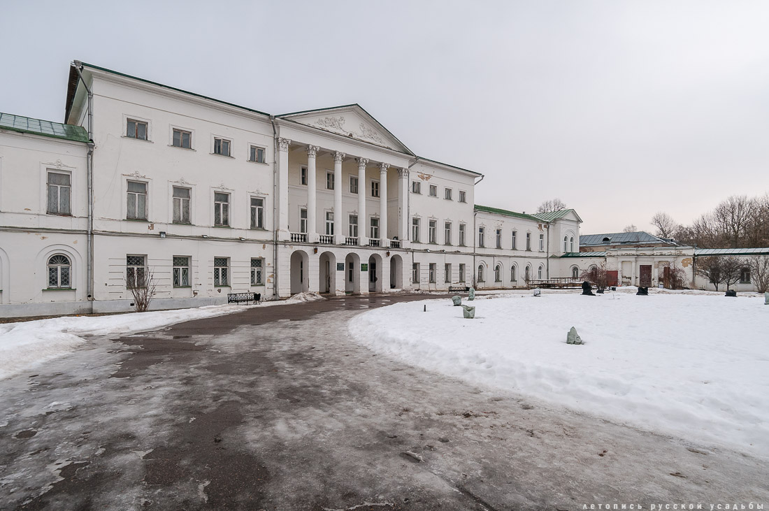 Усадебный экспресс отправляется в усадьбы Ивановское и Дубровицы, 1 апреля 2017 года