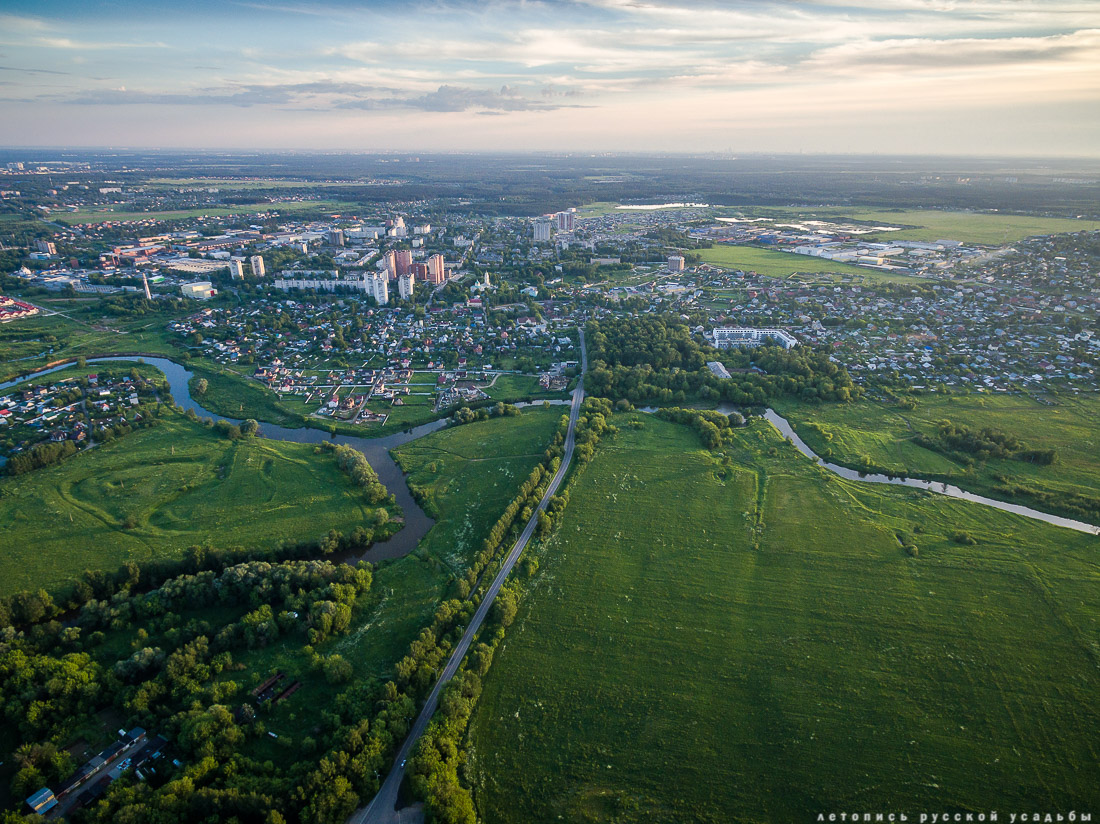 усадьба Глинки Якова Брюса с квадрокоптера, Московская область, Щелковский район