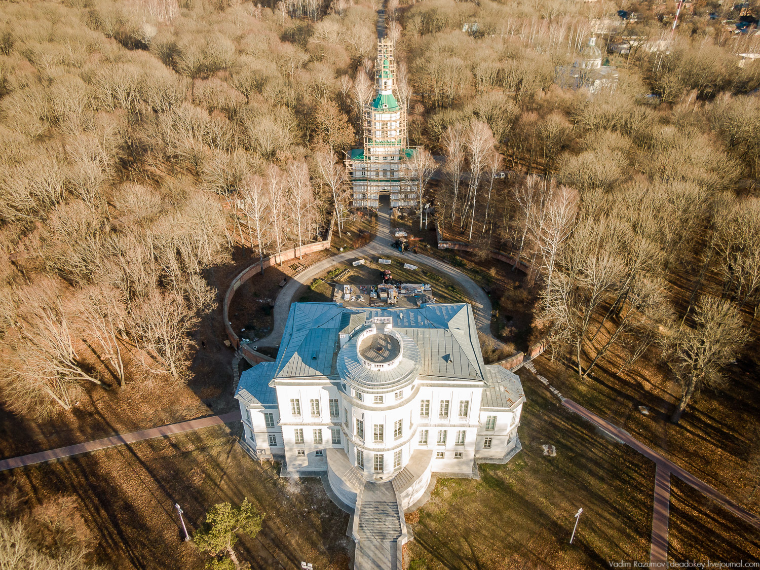 Богородицк дворец с дрона осень 2018 года