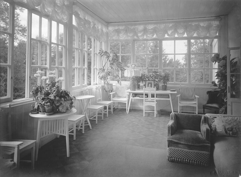 старые фотографии с выставки ОИРУ.