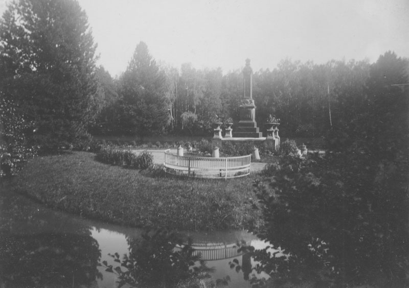 старые фотографии с выставки ОИРУ.