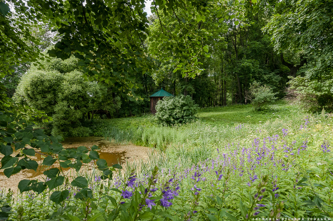 усадьба Дворяниново. В гости с дроном. Усадьба А.Т. Болотова с квадрокоптера