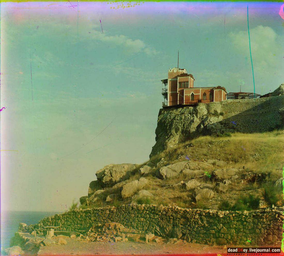 Ласточкино гнездо