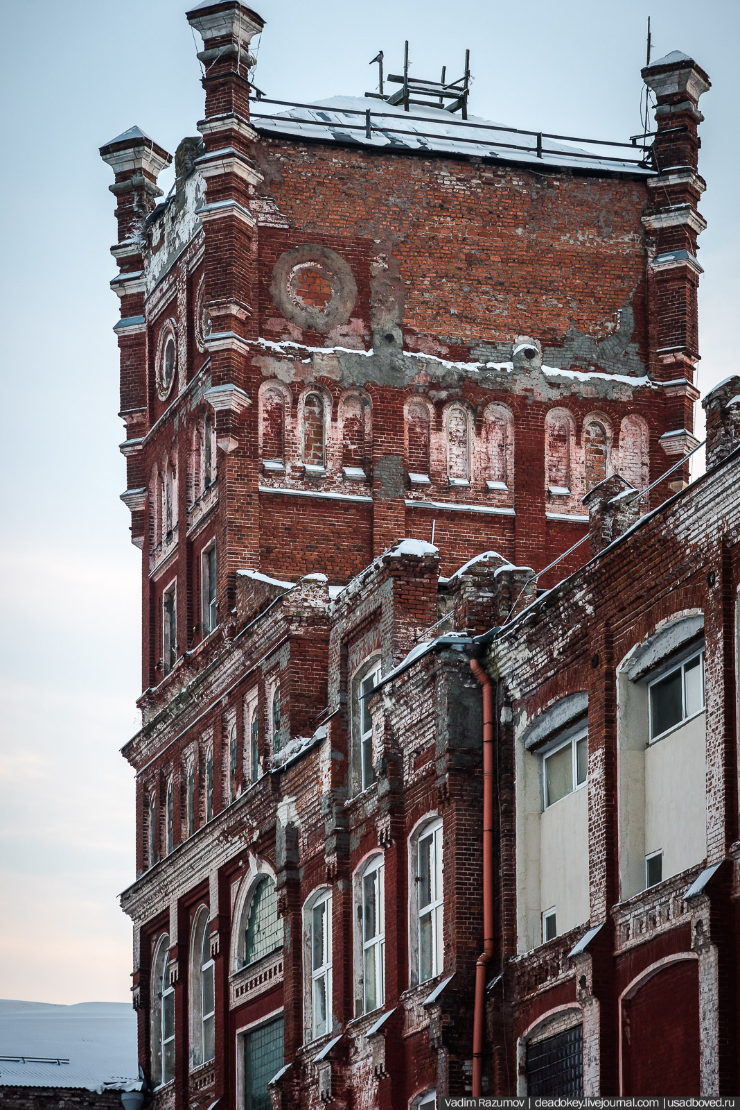 Промышленная архитектура, башни