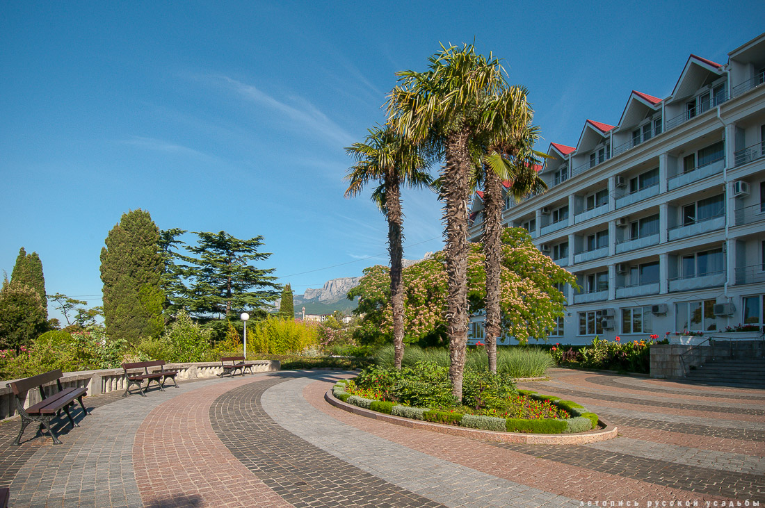 Харакс, Крым, санаторий Днепр