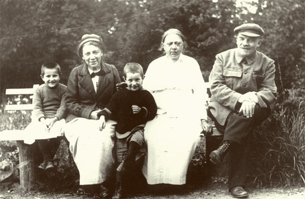 усадьба Горки Ленинские