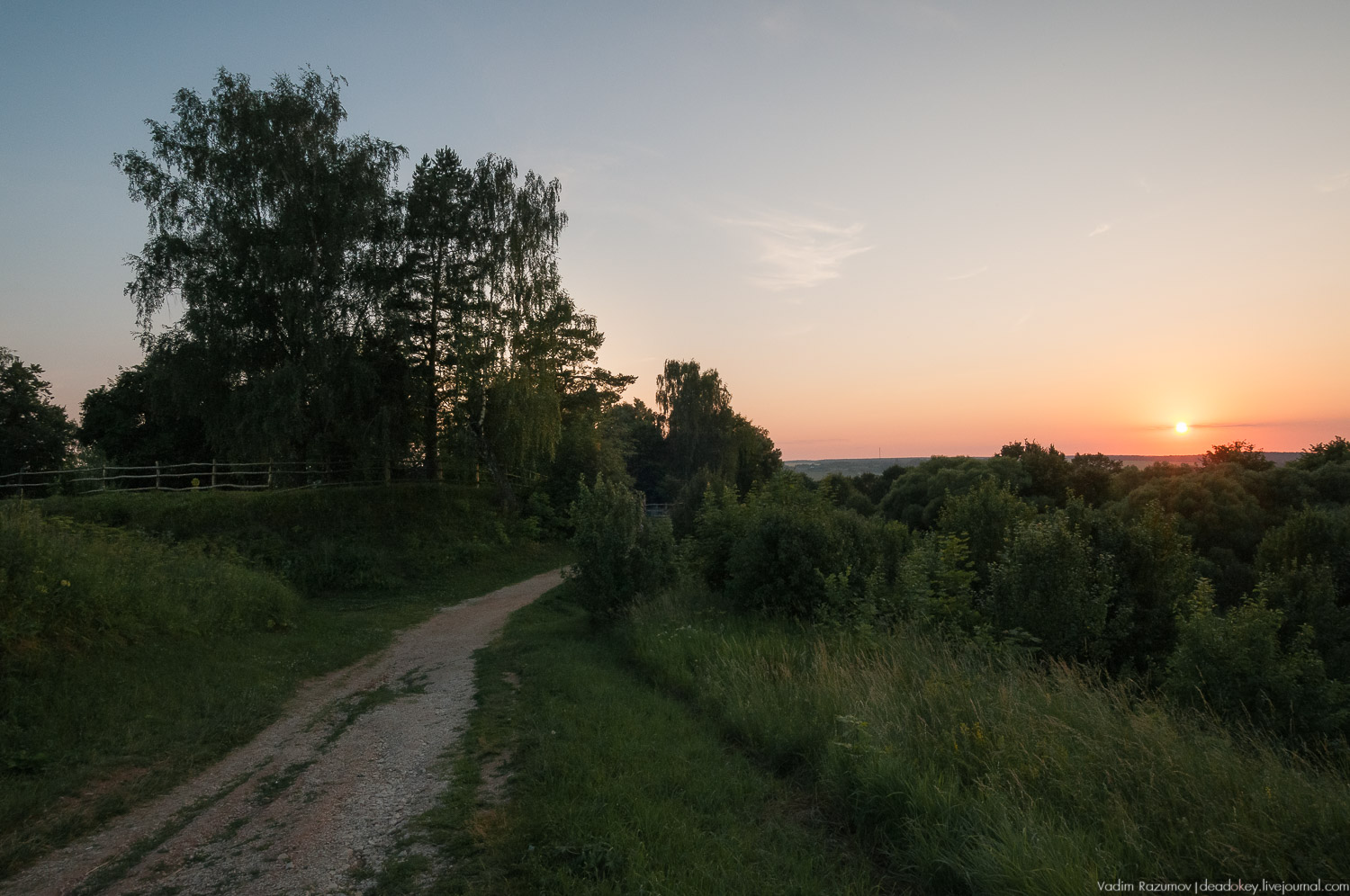 Бехово церковь Троицы Живоначальной, усадьба Поленово 