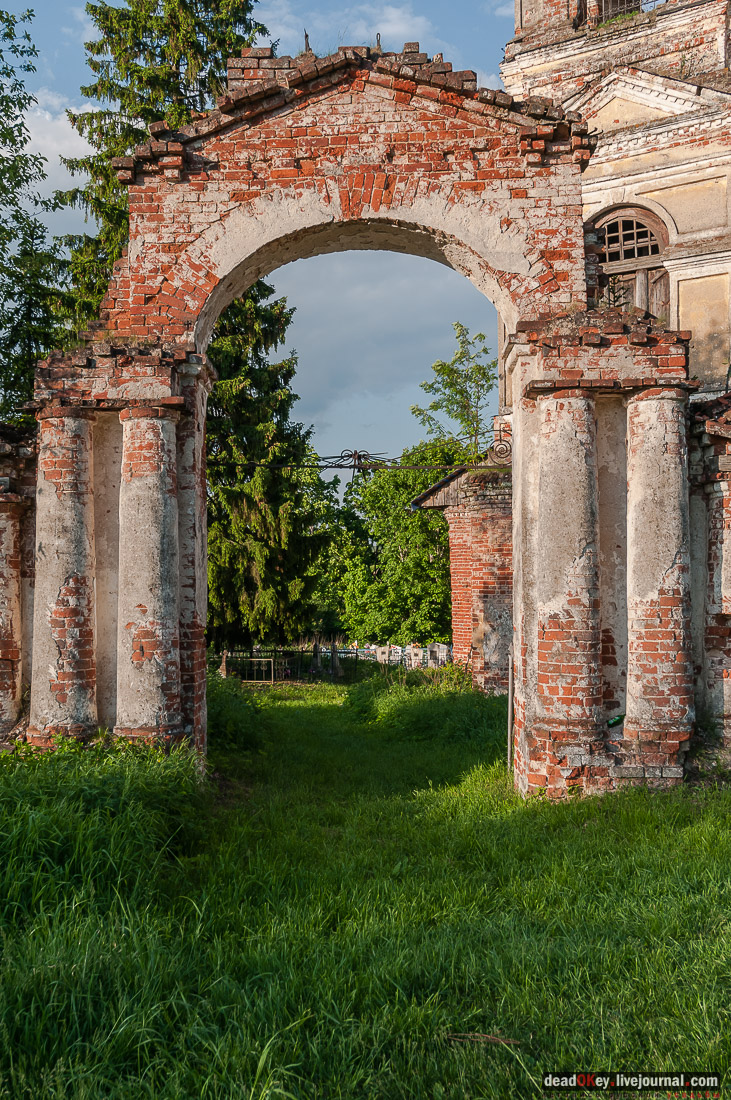 Прасковья Жемчугова, часовня на месте встречи в Уславцево
