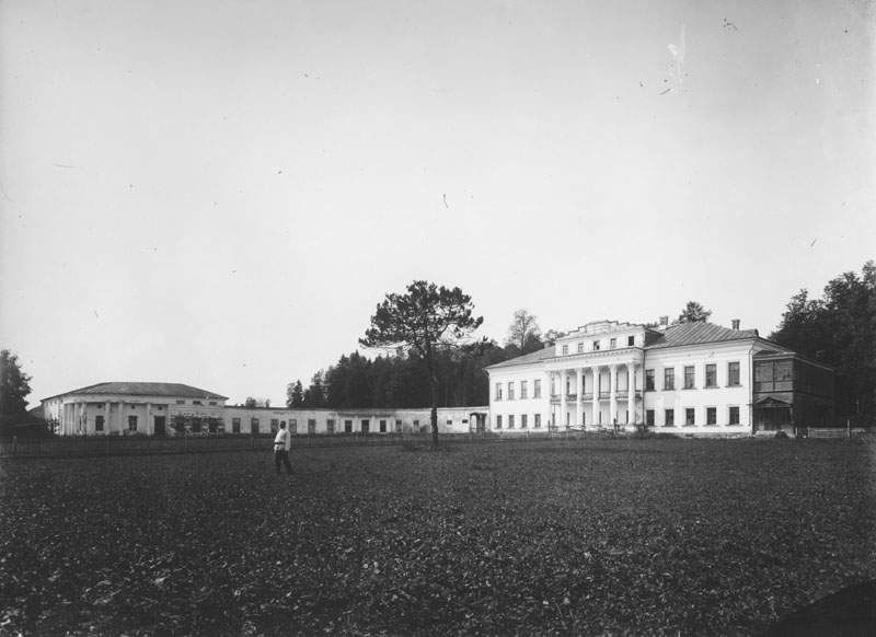 старые фотографии с выставки ОИРУ.