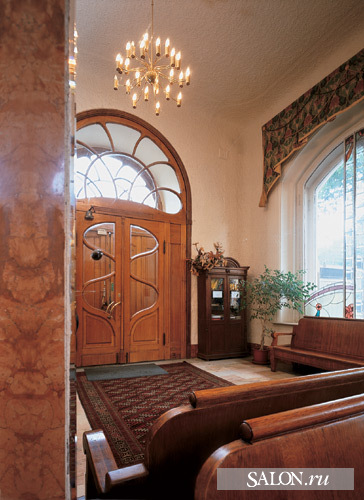 усадьба Волчкова на ул. Поварская д.42-44 и особняк Миндовского