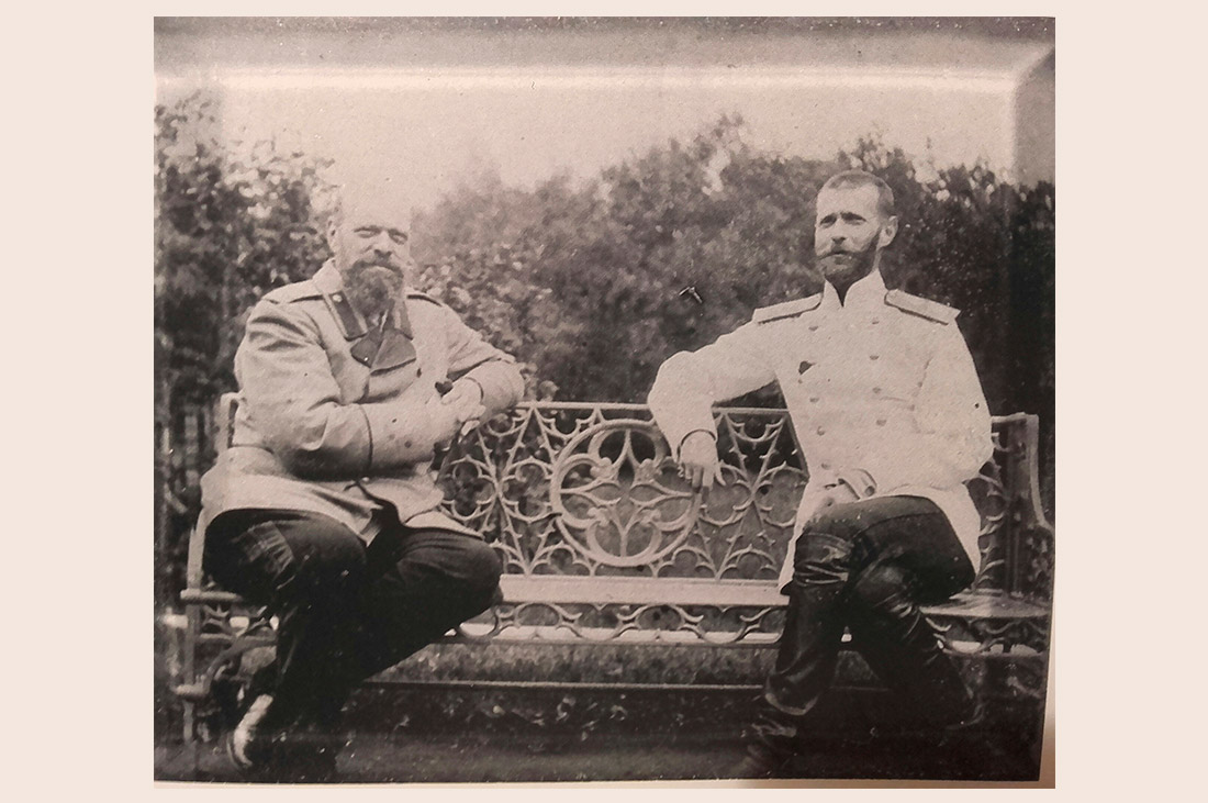 Заседание ОИРУ. Александр III и великий князь Сергей Александрович