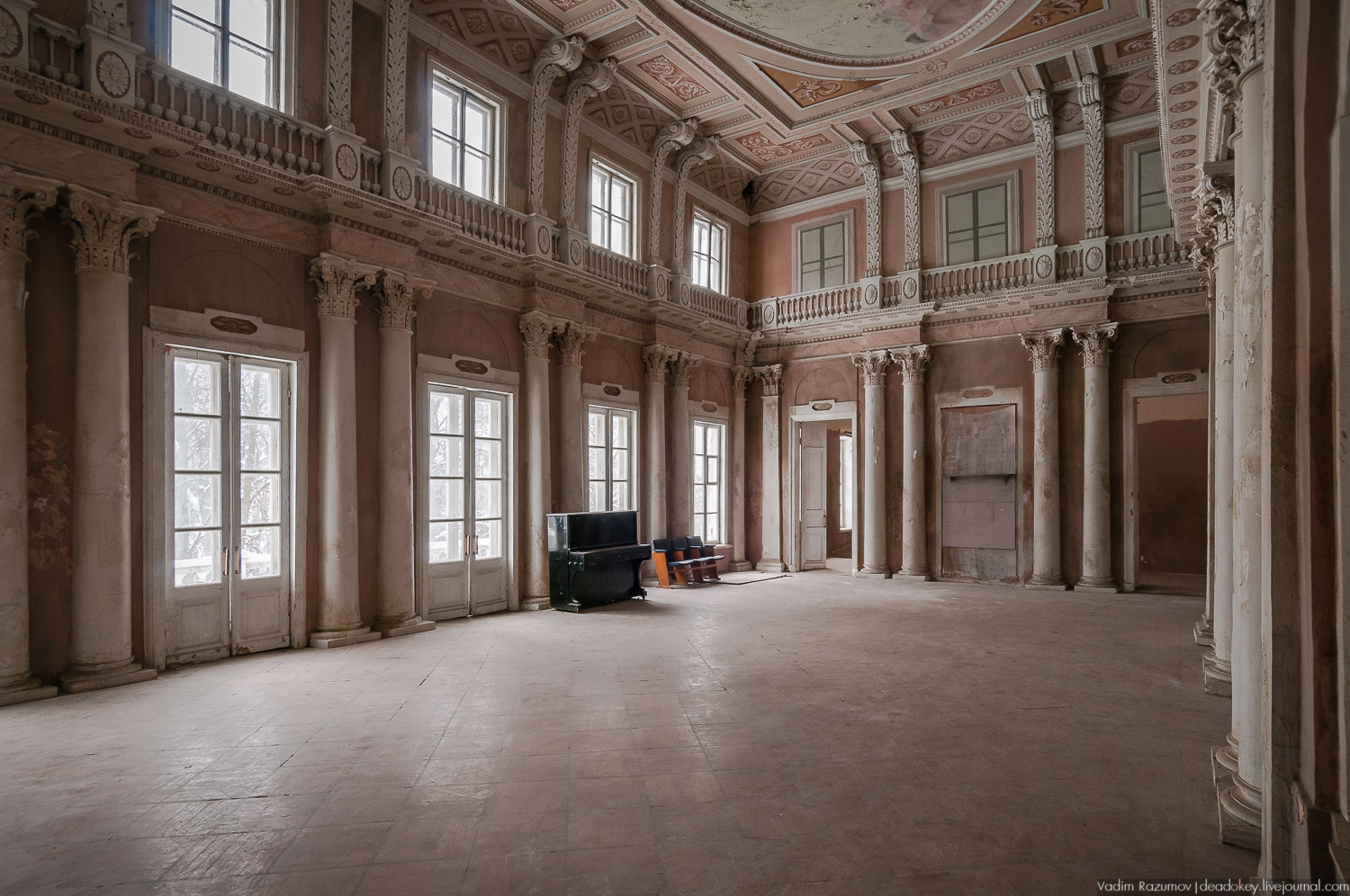 Усадьба Знаменское-Садки, интерьеры главного дома, Москва