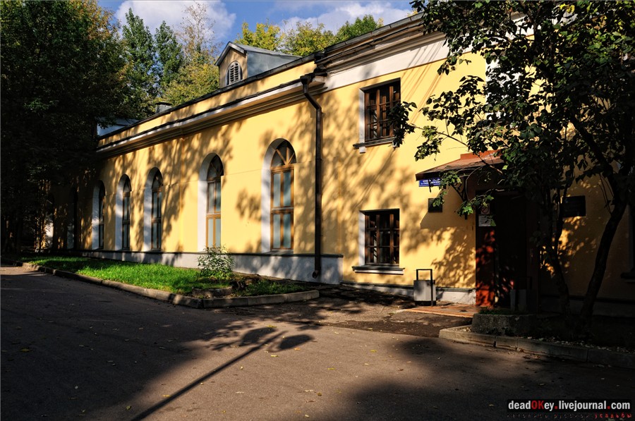 усадьба Высокие Горы (Усачевых-Найденовых), Москва, Земляной Вал, 53