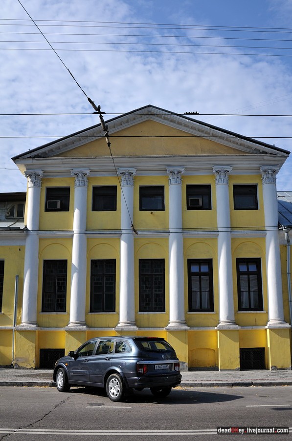 усадьба Соллогуба (городская усадьба Долгоруких или Дом Ростовых) на ул. Поварская д.52