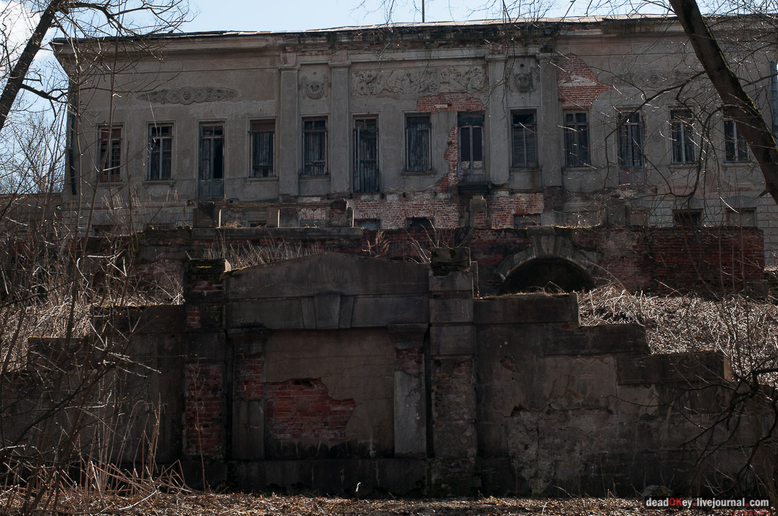 усадьба Пущино-на-Оке в фильме Неоконченная пьеса для механического пианино
