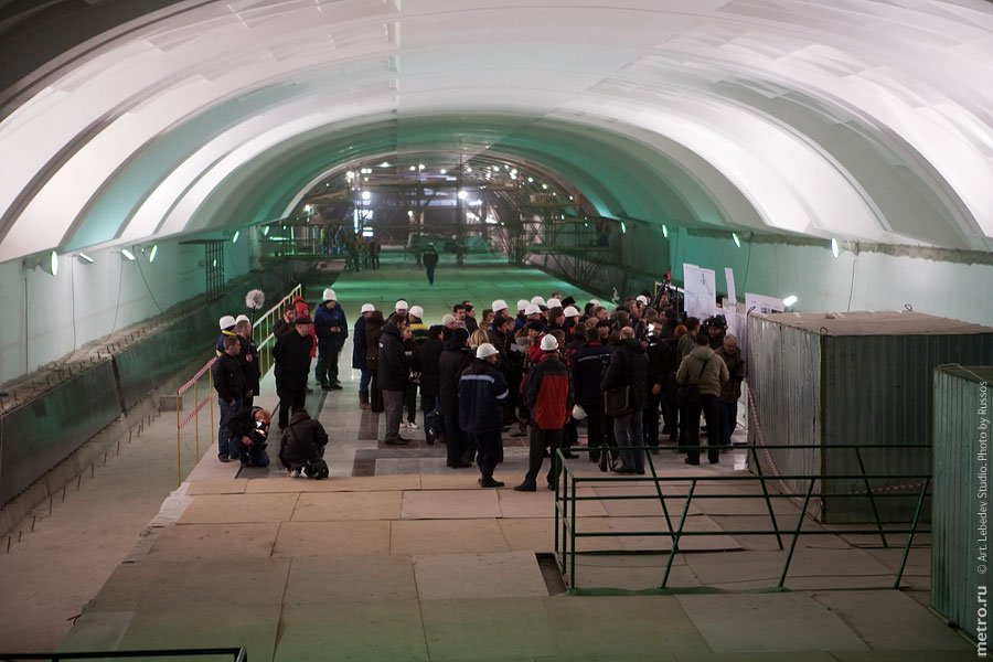 (c) www.metro.ru, Russos, 2009