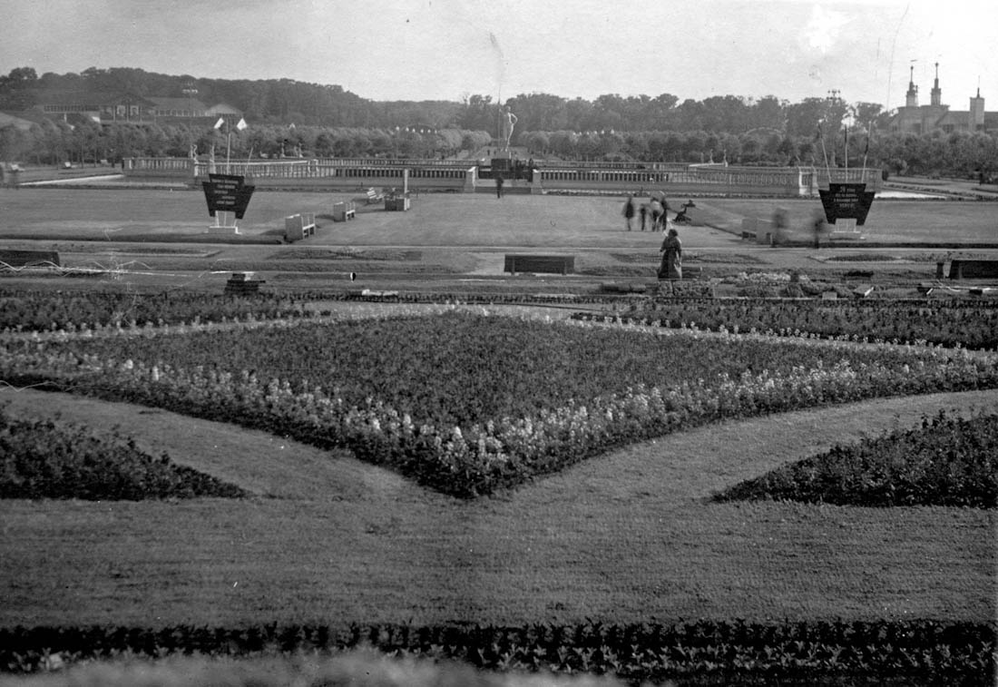 Дайджест по аудиогидам izi.TRAVEL #9. Лучшие гиды по московским улицам