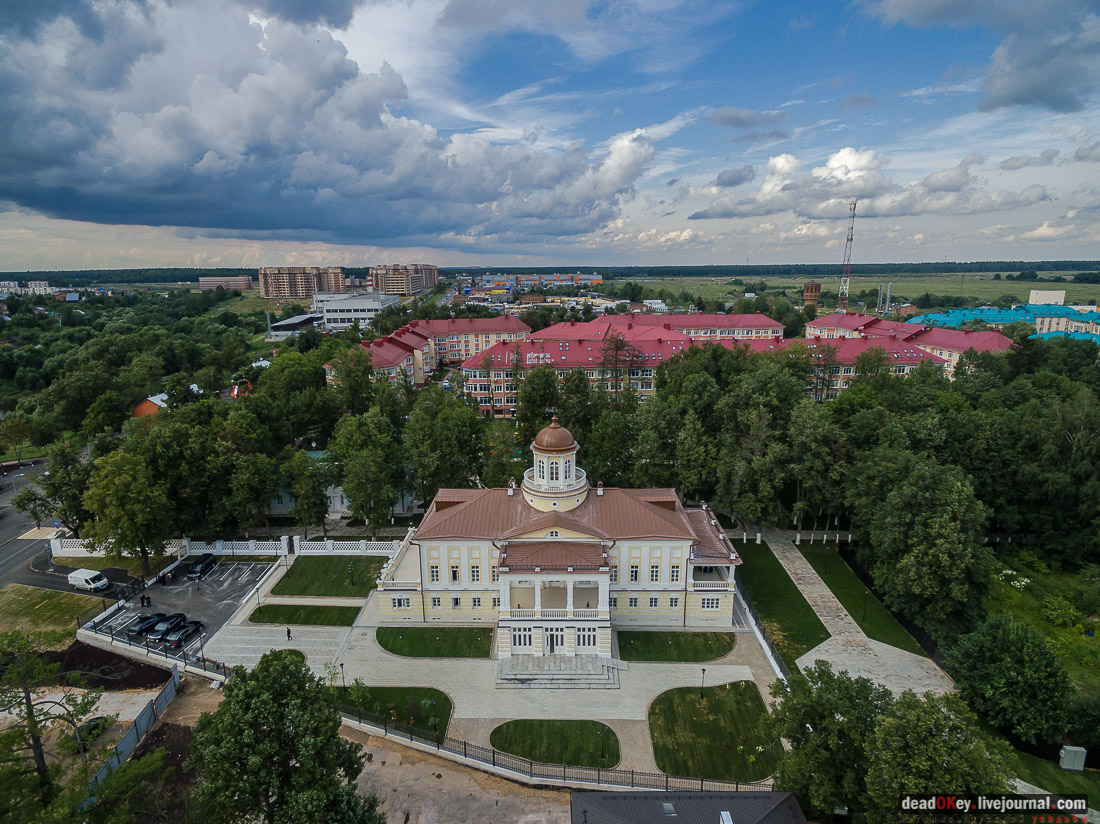 усадьба Старо-Никольское, музей Коммунистической партии Китая
