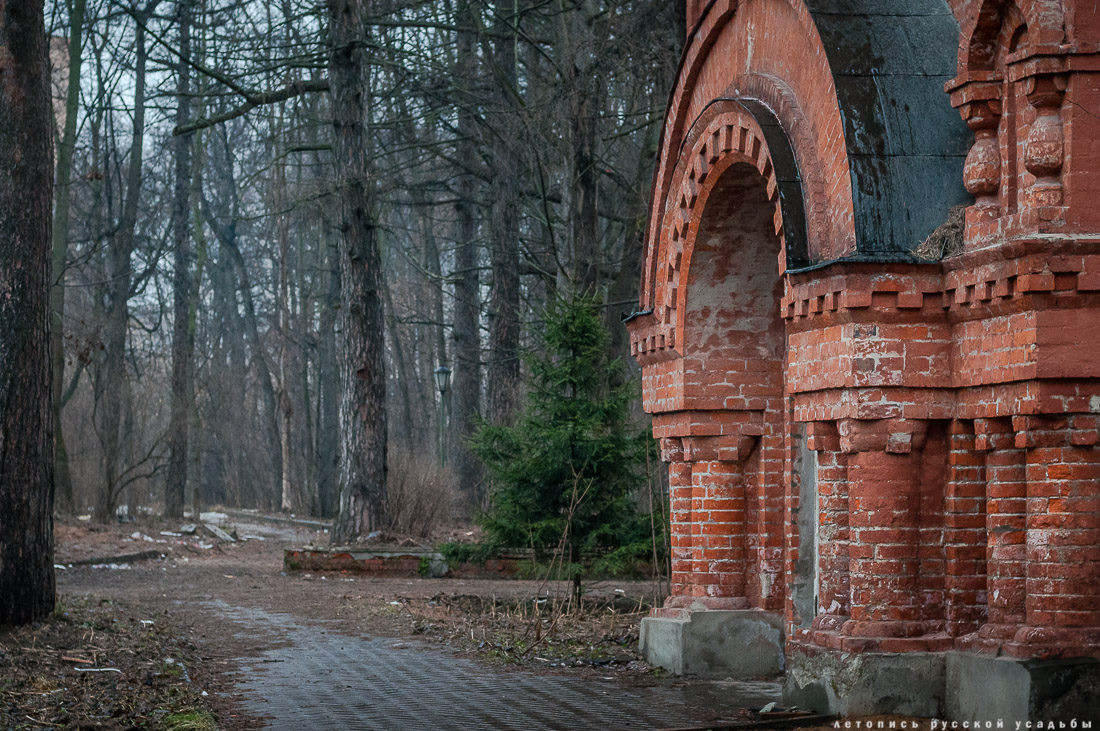 Усадьба Покровское-Стрешнево, интерьеры главного дома, пожар в оранжерее