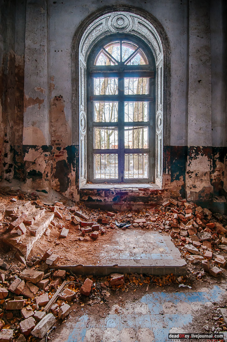 усадьба Ярополец Гончаровых, Казанская церковь