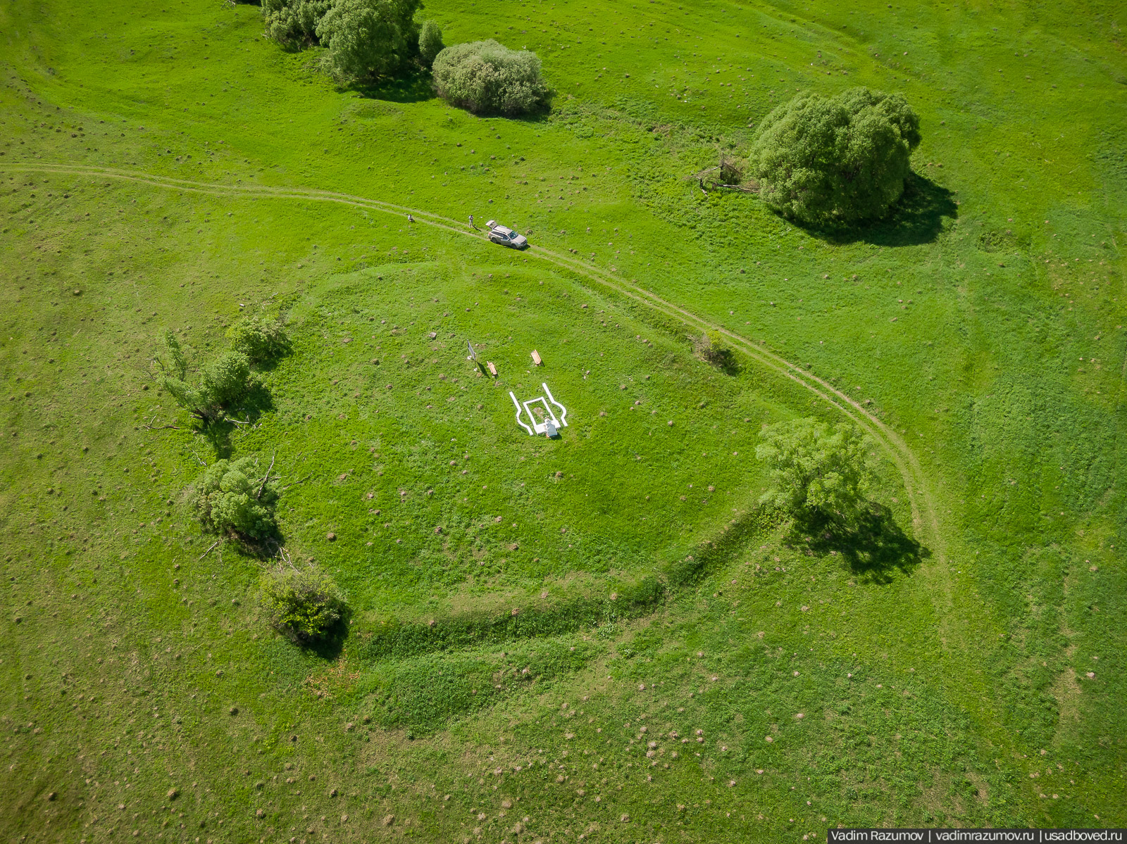 Старое Глазово, могила Василия Баженова, 2021 год