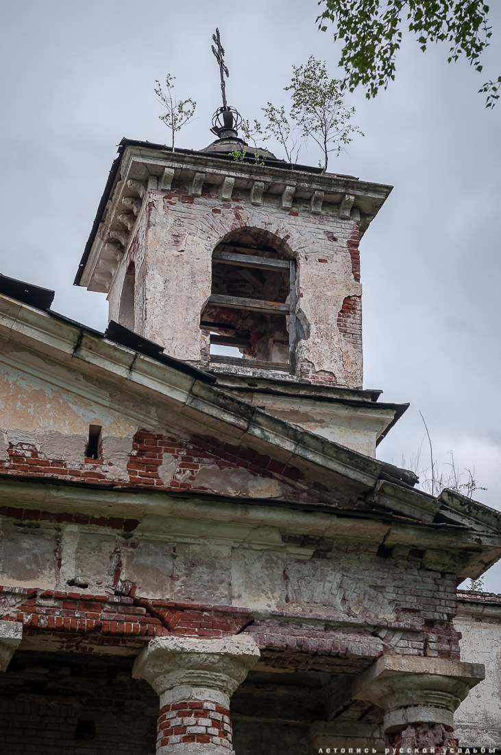 церковь Петра и Павла в Переслегино
