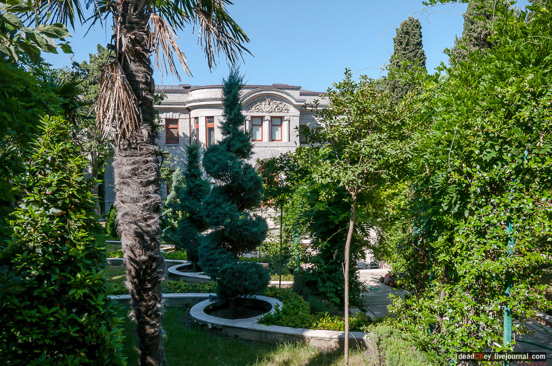 имение Мурад-Авур