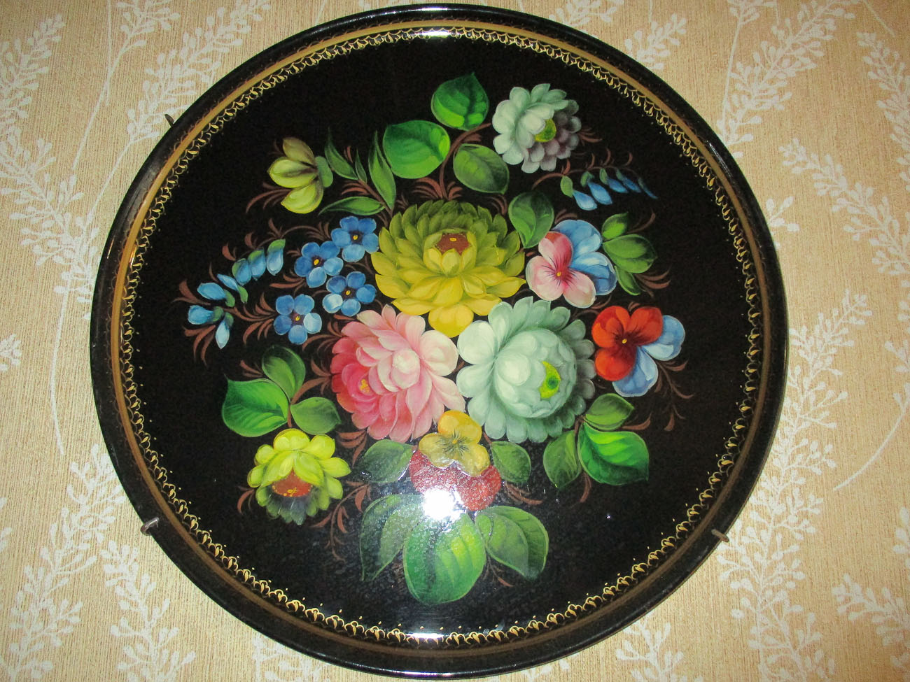 Усадебный экспресс. Федоскино. Жостово. Фабрика миниатюрной живописи и произведениях Жостовского промысла.