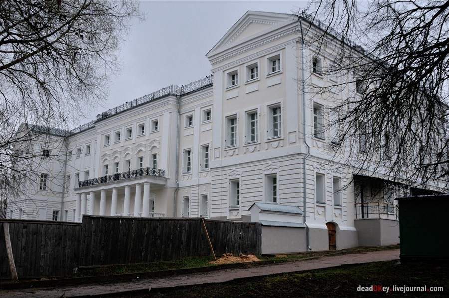 усадьба Полотняный Завод Гончаровых