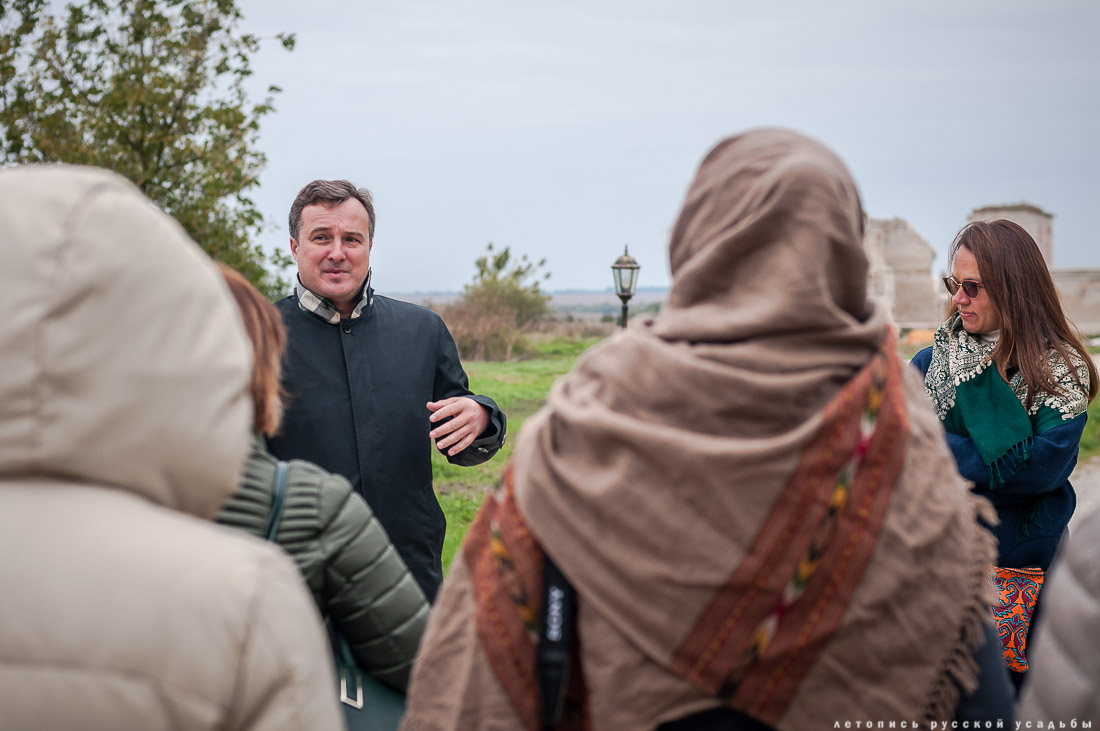 усадьба Скорняково-Архангельское, интервью с Алексеем Шкрапкиным