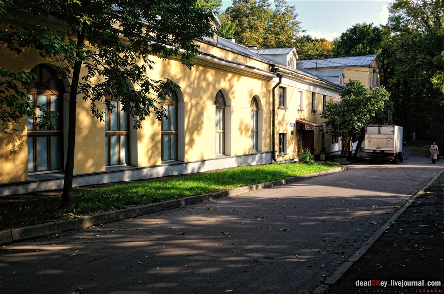 усадьба Высокие Горы (Усачевых-Найденовых), Москва, Земляной Вал, 53