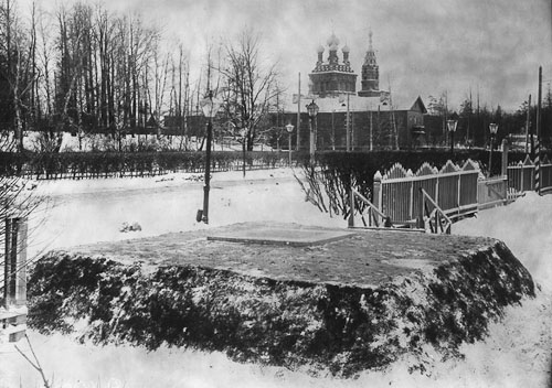 Усадьба Ульянка. Петергофская дорога.