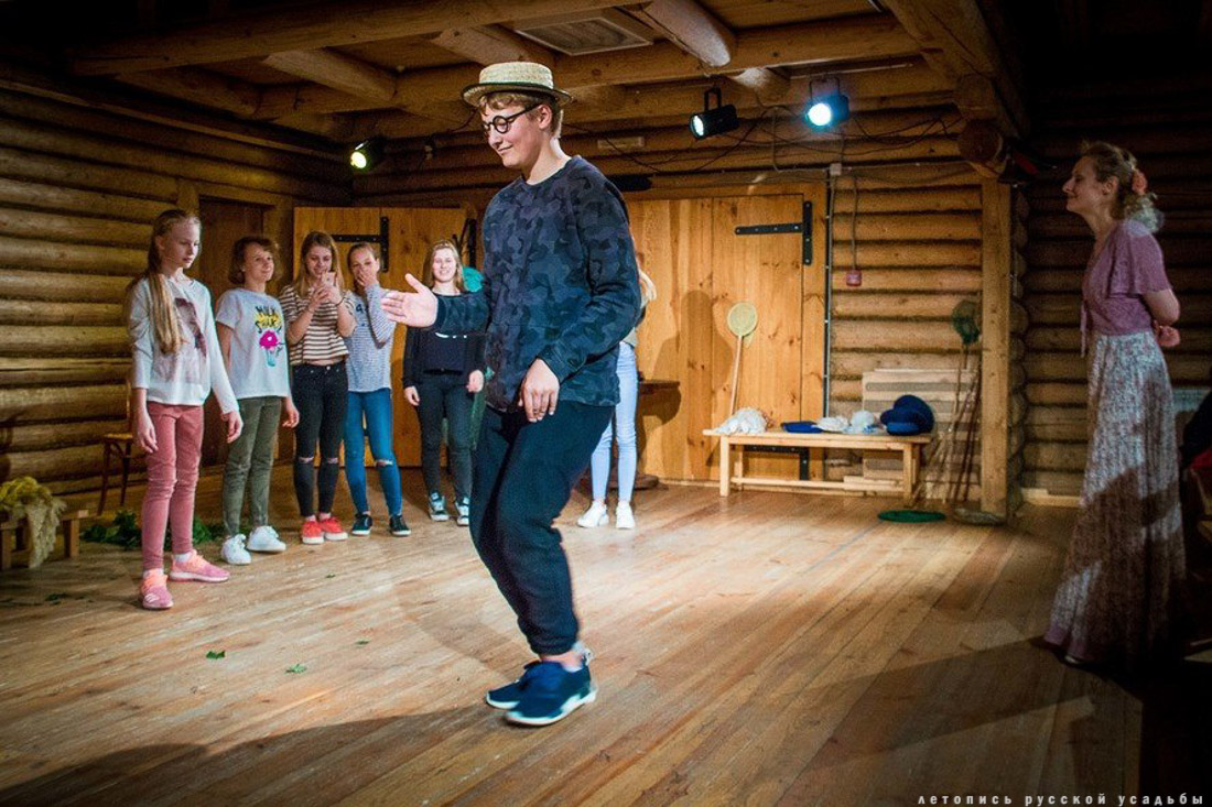 Школьные туры.