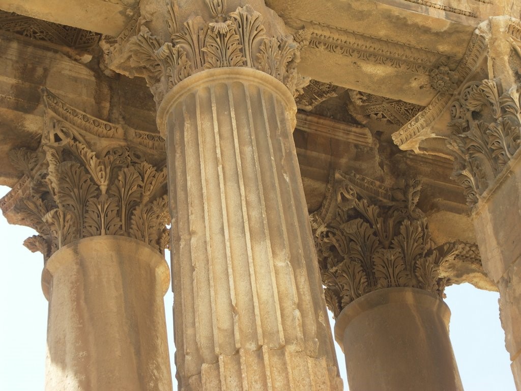 Лучший в мире образец древнеримской архитектуры Баальбек, Баальбека, блоков, более, Юпитера, храма, камни, можно, Вакха, камней, метров, камень, почти, каменных, Баальбеке, поднять, глыбы, террасы, 800тонные, храмом